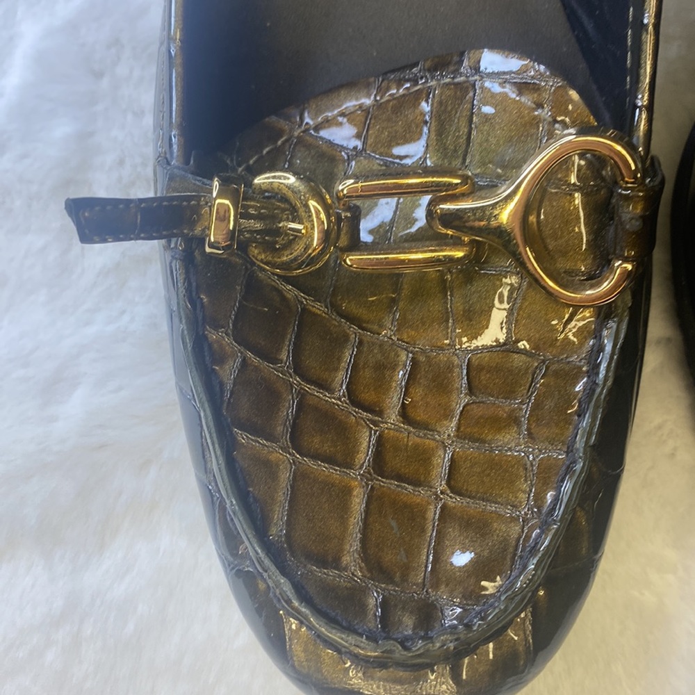 Stuart Weitzman Alligator Print Heeled Loafer - image 4